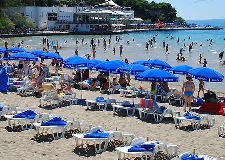 Lidija Beach Lägenhet *