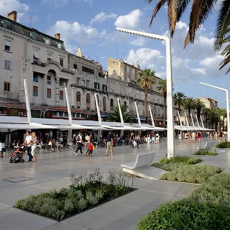Apartament Lidija Beach Split